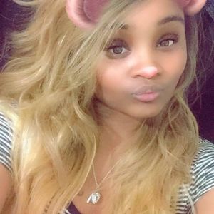 Meet your Posher, Teresa